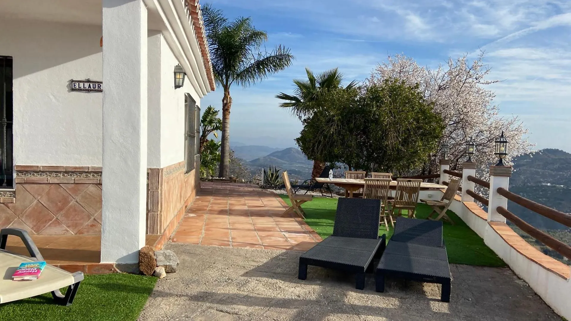 Villa Ellaure Monda Spanien